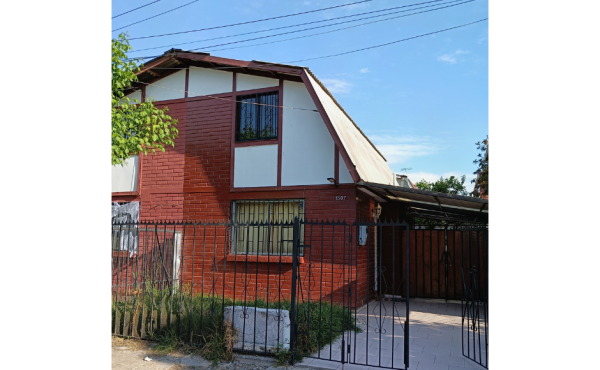 Cómoda Casa En Consolidado Y Central Sector Residencial.