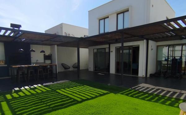 Vealto vende Hermosa Casa en Condominio en Linderos - Buin